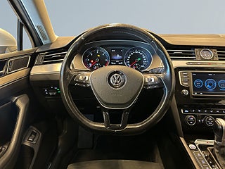 Volkswagen Passat Sportscombi 2.0 TDI 4M/S&V-Däck/MoK/B-kamera/Drag/Psens