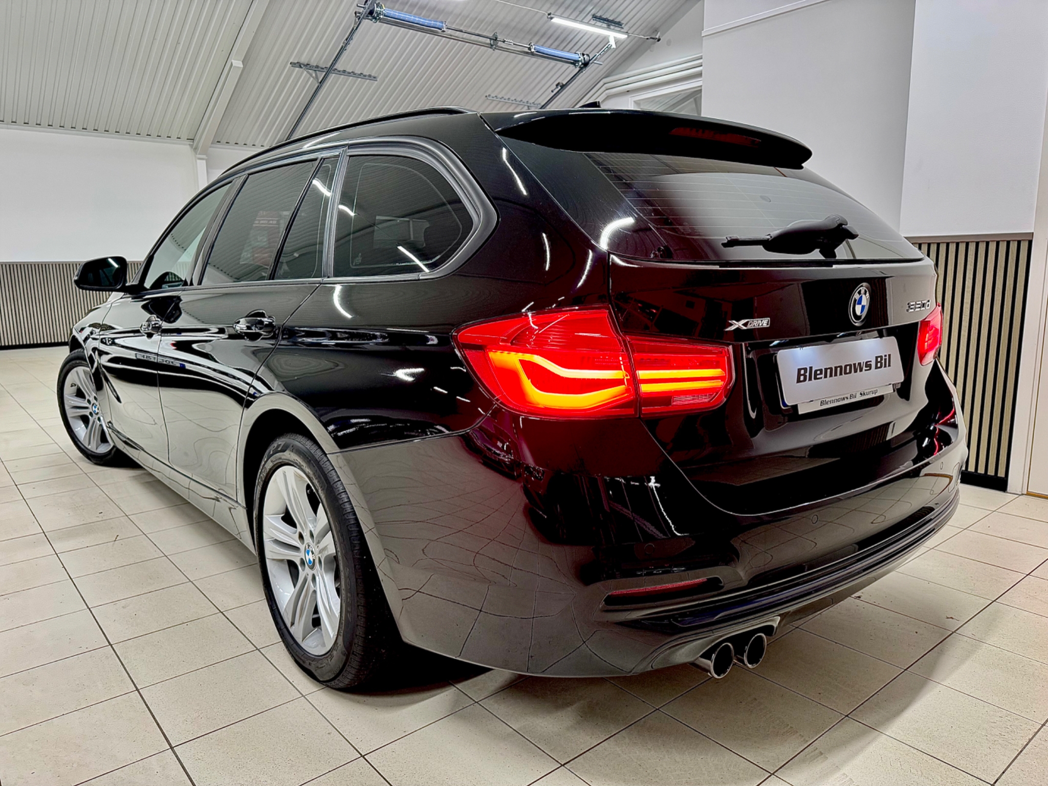 BMW 320 2019, bild 3/48
