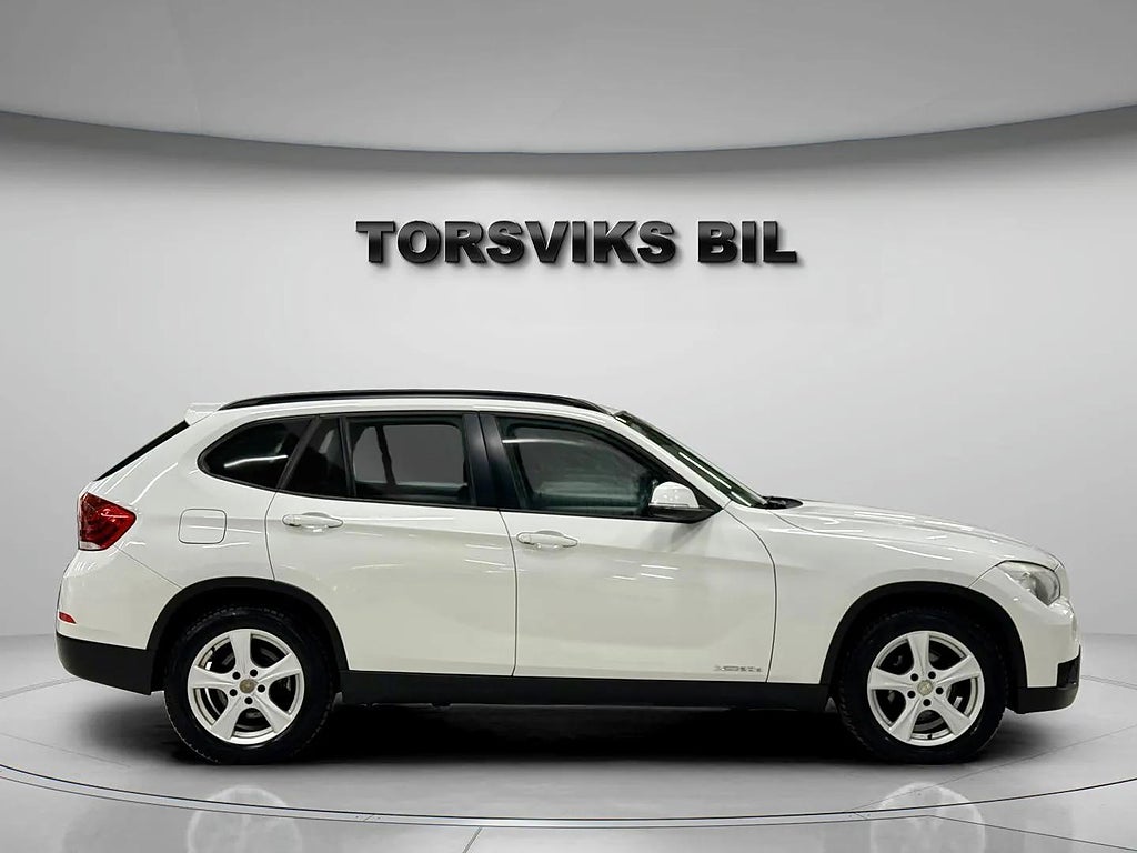 BMW X1 xDrive20d Steptronic S & V Hjul - miniatyr 7