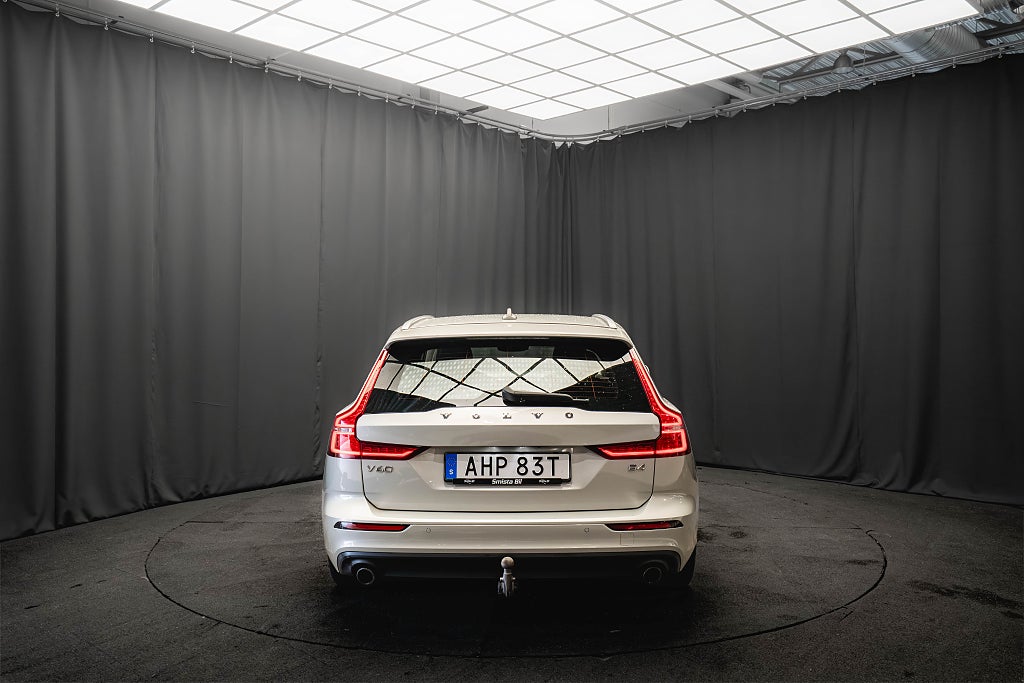 Volvo V60 B4 DRAG KAMERA D-VÄRMARE KEYLESS 1-ÄGARE MOMS 197hk