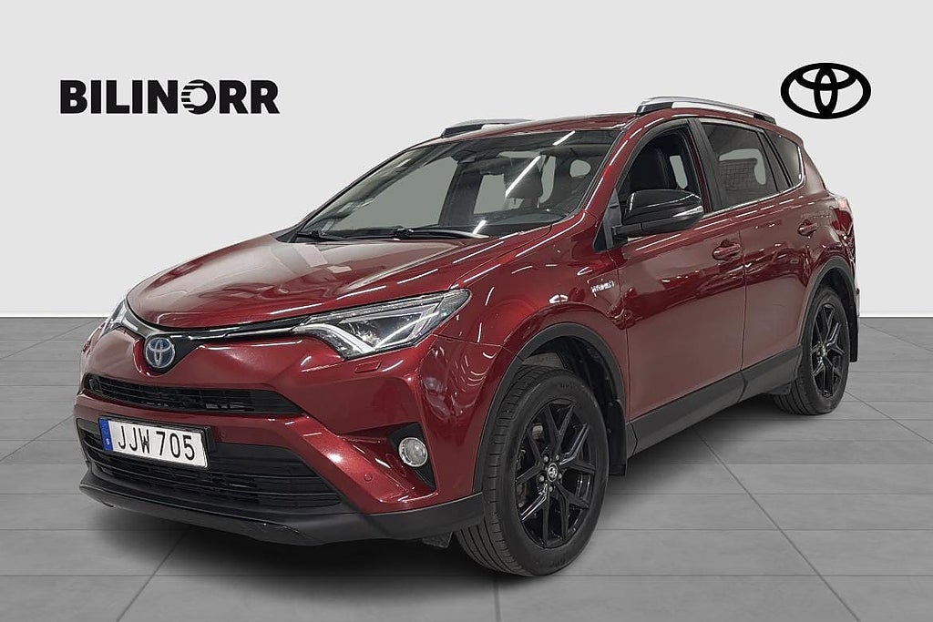 Toyota RAV4 2,5 HYBRID AWD X-EDITION, V-hjul, Drag, Mvärm
