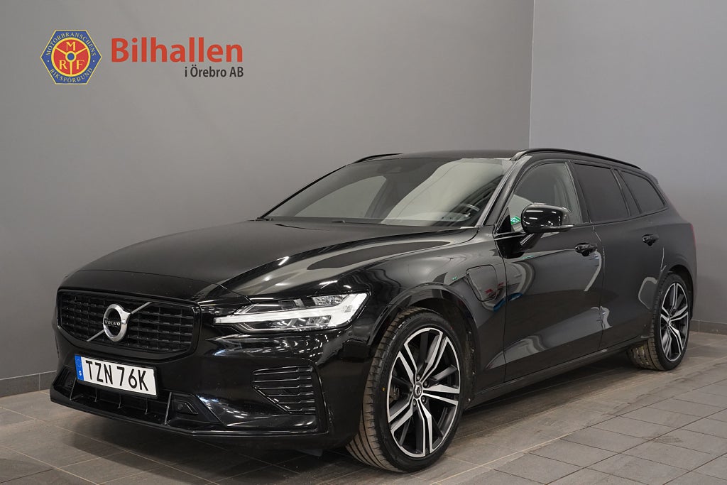 Volvo V60 Recharge T6 AWD R-Design /Kamera Värmare VoC