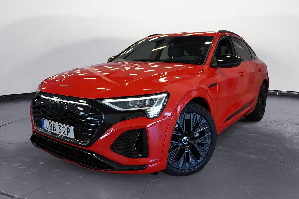 Audi q8-e-tron Sportback Moms 55 Quattro S-Line Pano B O HUD 21 | Ränta 3,95%