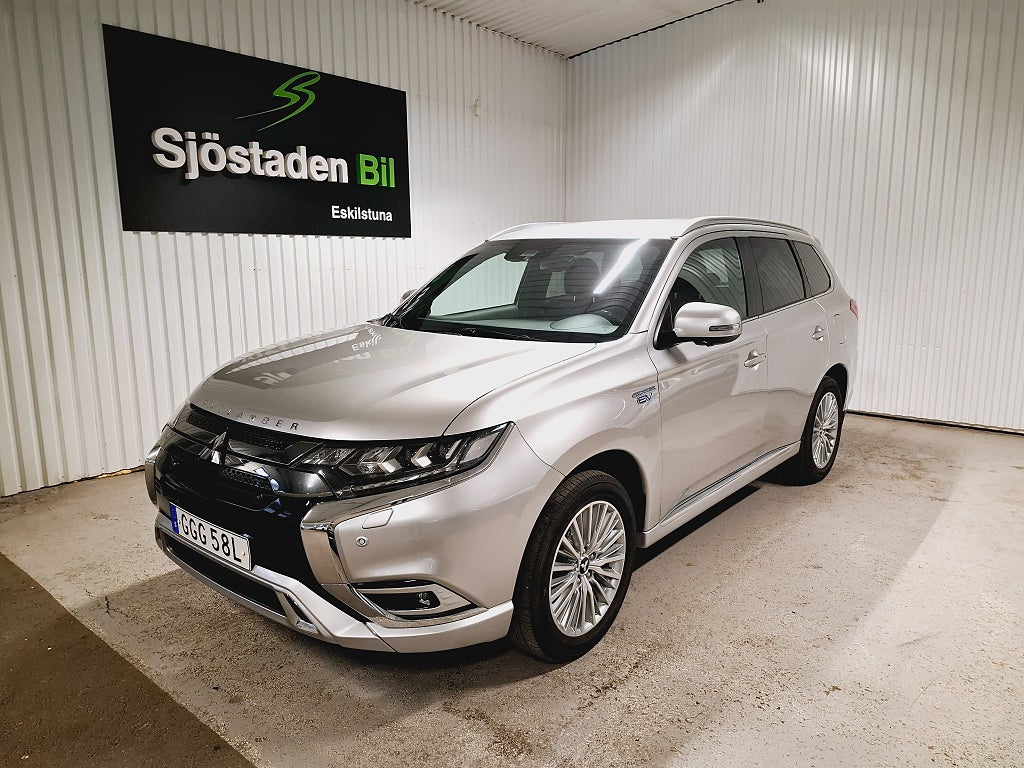 Mitsubishi Outlander PHEV CVT Business X AWD Skinn Drag Värmare 4,95%