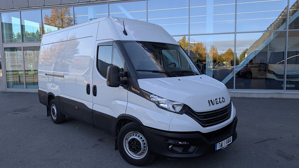 Iveco Daily 35S14V A8, 12m3, L3H2, 3351kr/månad*