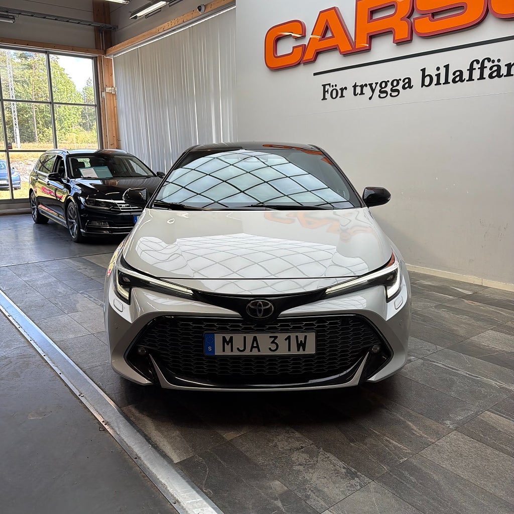 Toyota Corolla 2.0 Hybrid e-CVT GR Sport 196hk 5dr Head Up Euro 6