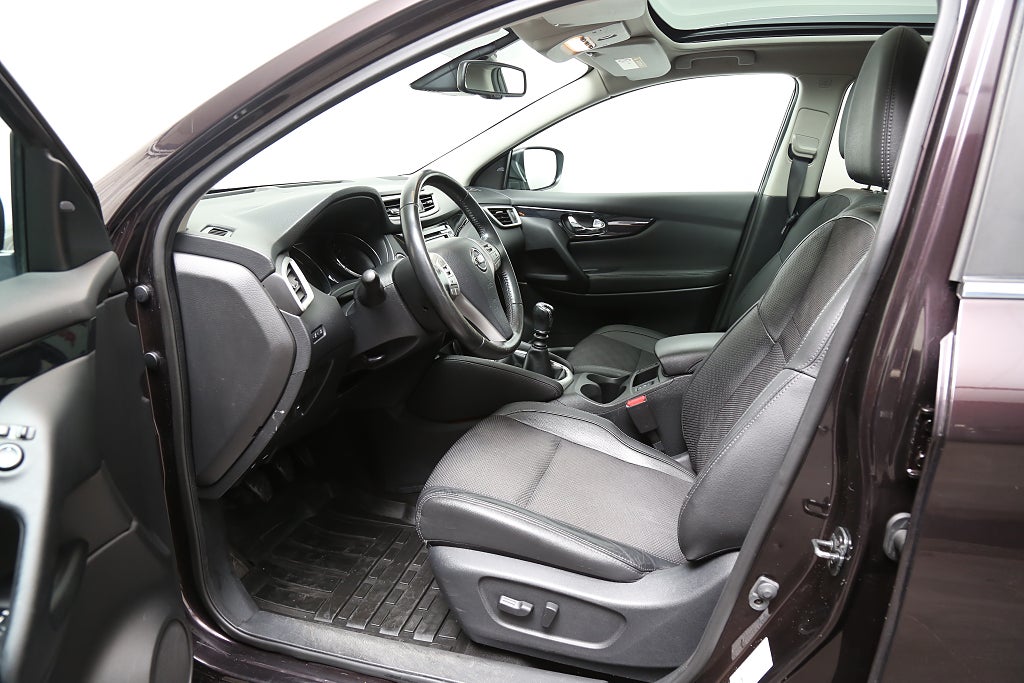 Nissan Qashqai 1,2 DIG-T Tekna Panorama Navi 360°-kamera 2015