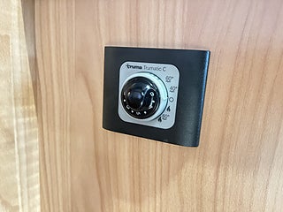 Husbil-halvintegrerad Bürstner SOLANO 710 26 av 30