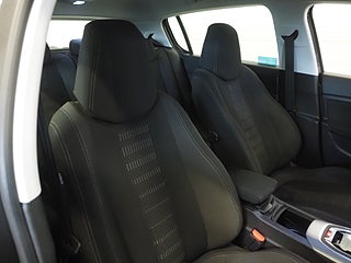 Halvkombi Peugeot 308 11 av 21