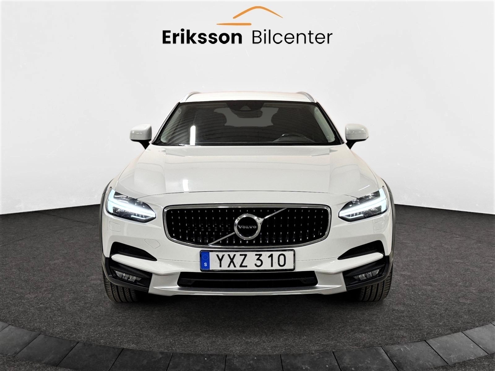 Volvo V90 Cross Country 2018, bild 3/58