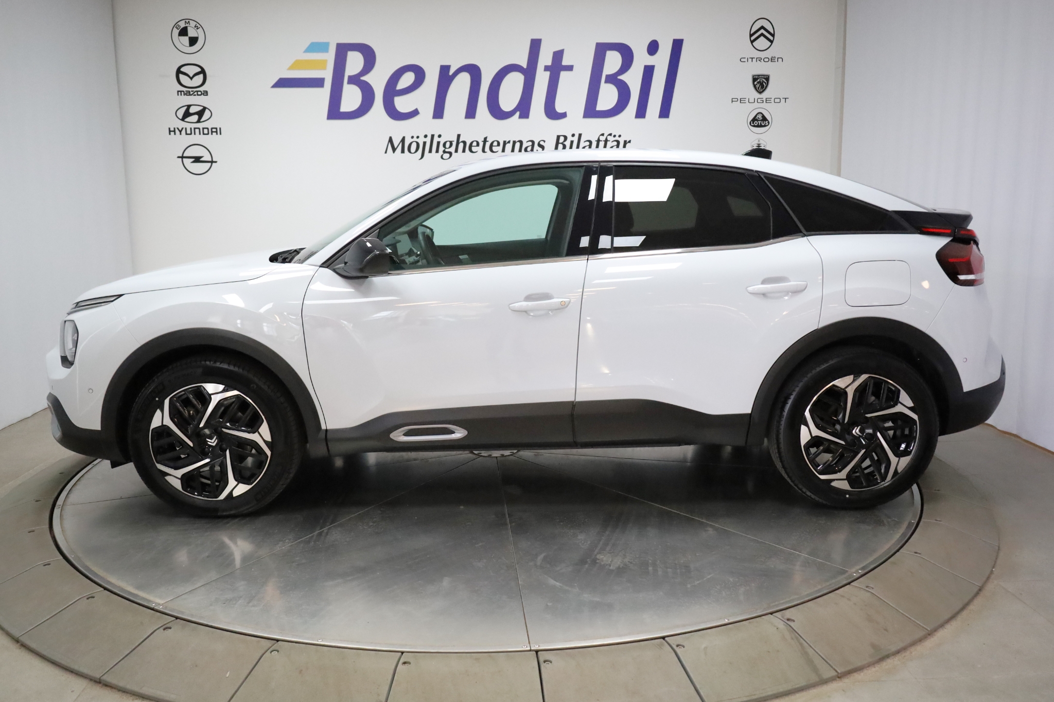 Citroen C4 1.2 PureTech Automat 2024, bild 5/54