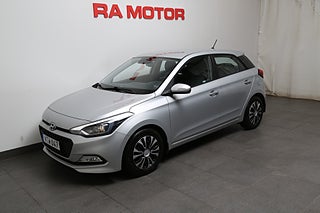 Halvkombi Hyundai i20 1 av 23