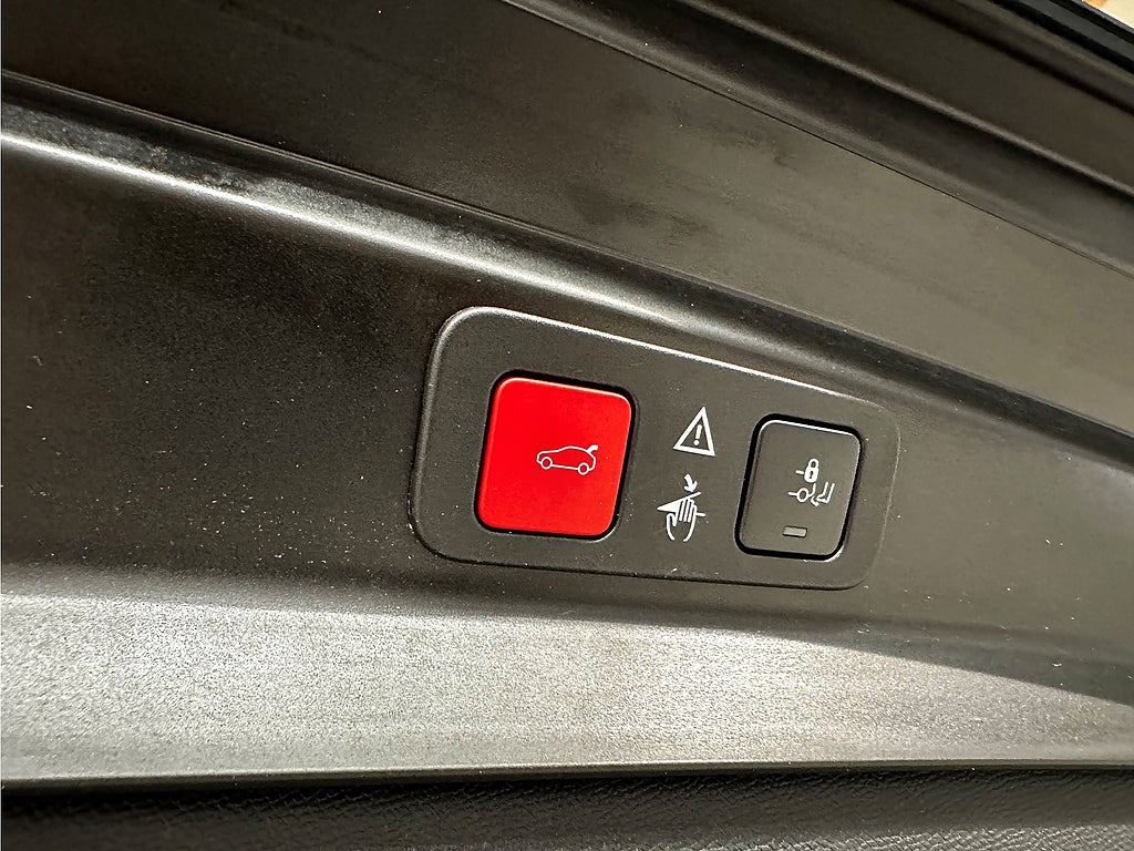 Bild på Peugeot 5008 GT 1.2 PT 130hk Aut - CARPLAY, 7-SITS