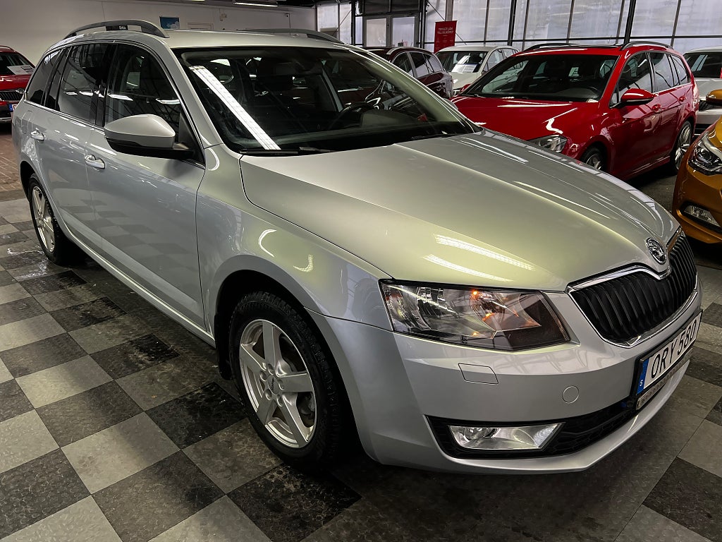 Skoda Octavia Kombi 1.6 TDI 4x4 Ambition, Drivers Edition 