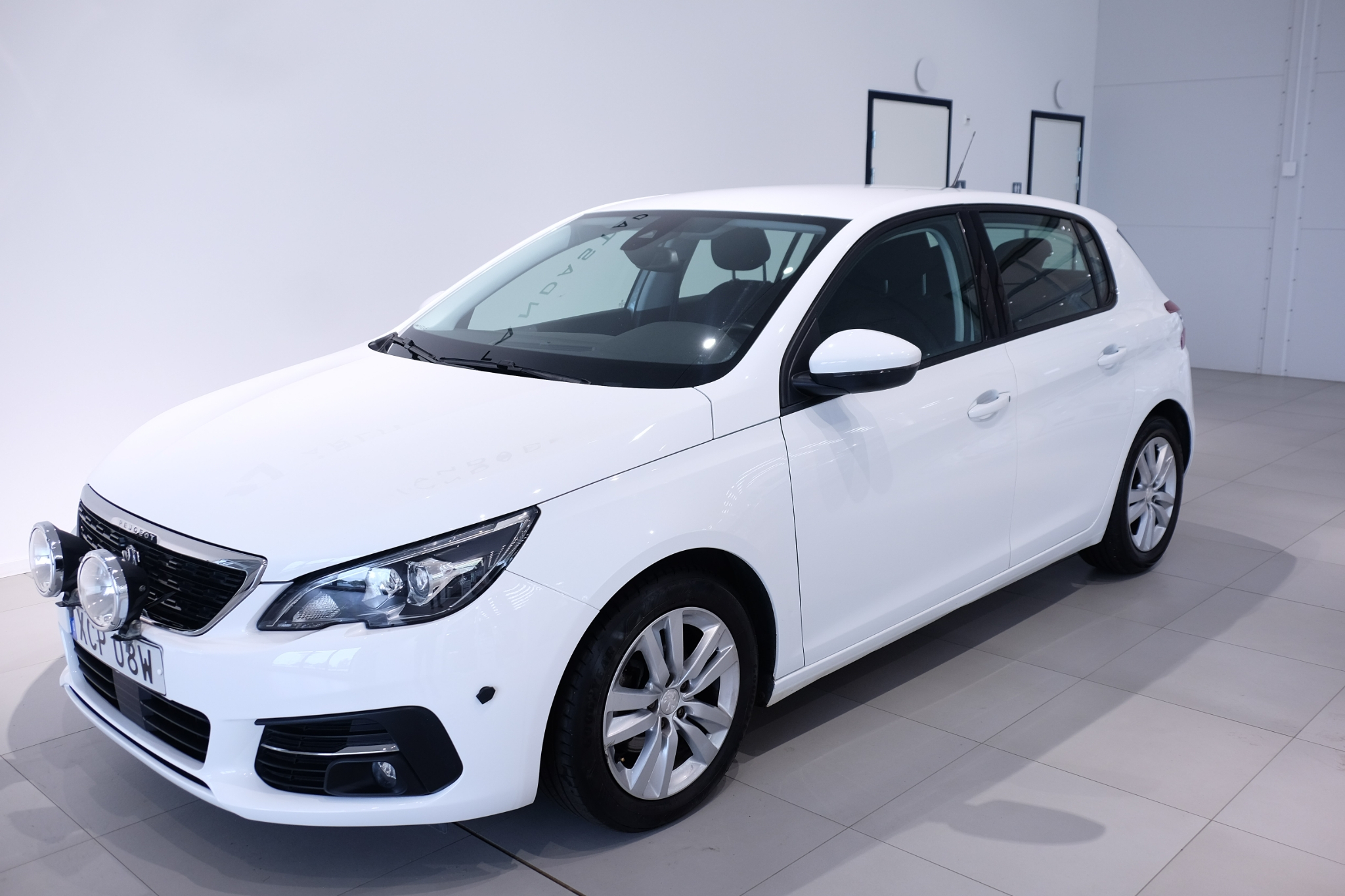 Peugeot 308 2019, bild 2/46