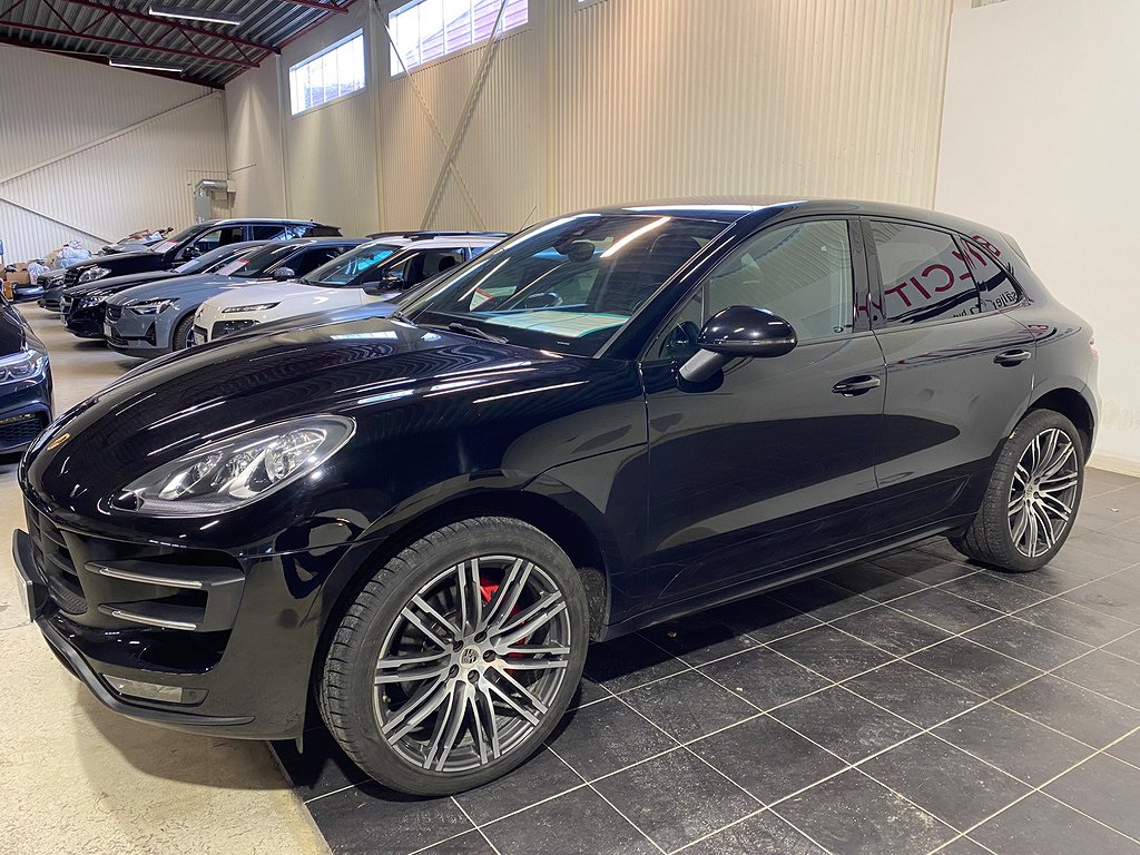 Porsche Macan Turbo PDK Sport Chrono Eu6 Svensksåld