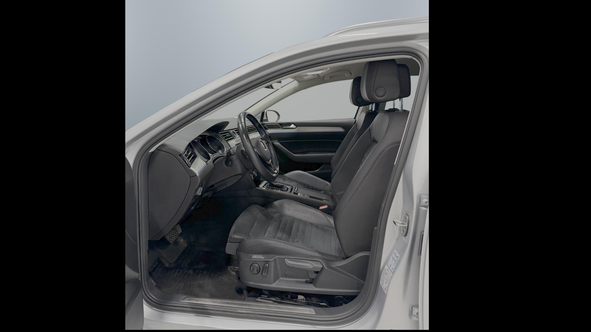 Volkswagen Passat 2019, kuva 6/55