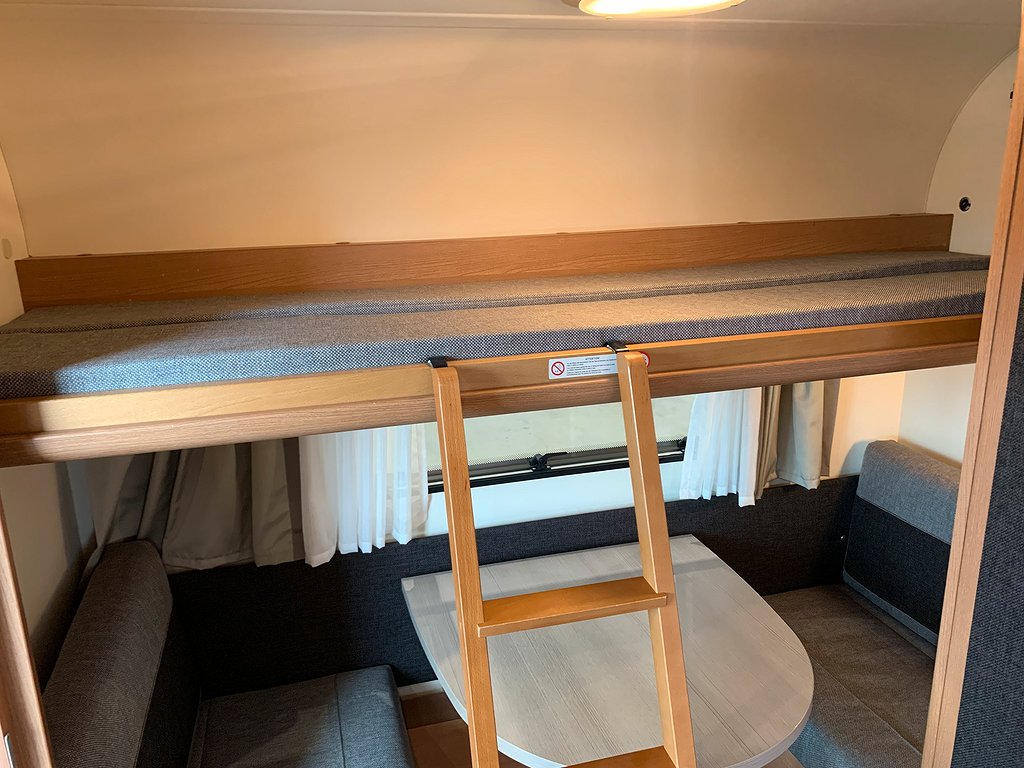 Knaus Sport  400 LK / Mover / Solcell / Markis / Barnkammare - Knaus