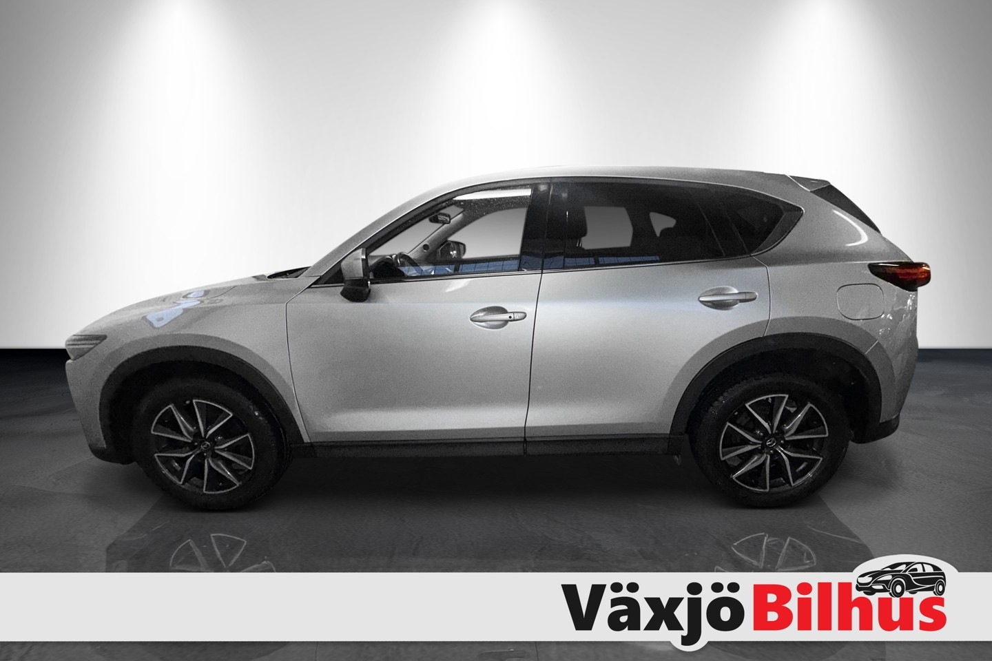 Mazda CX-5 2.2 SKYACTIV-D AWD, 175HK 2017, bild 2/36