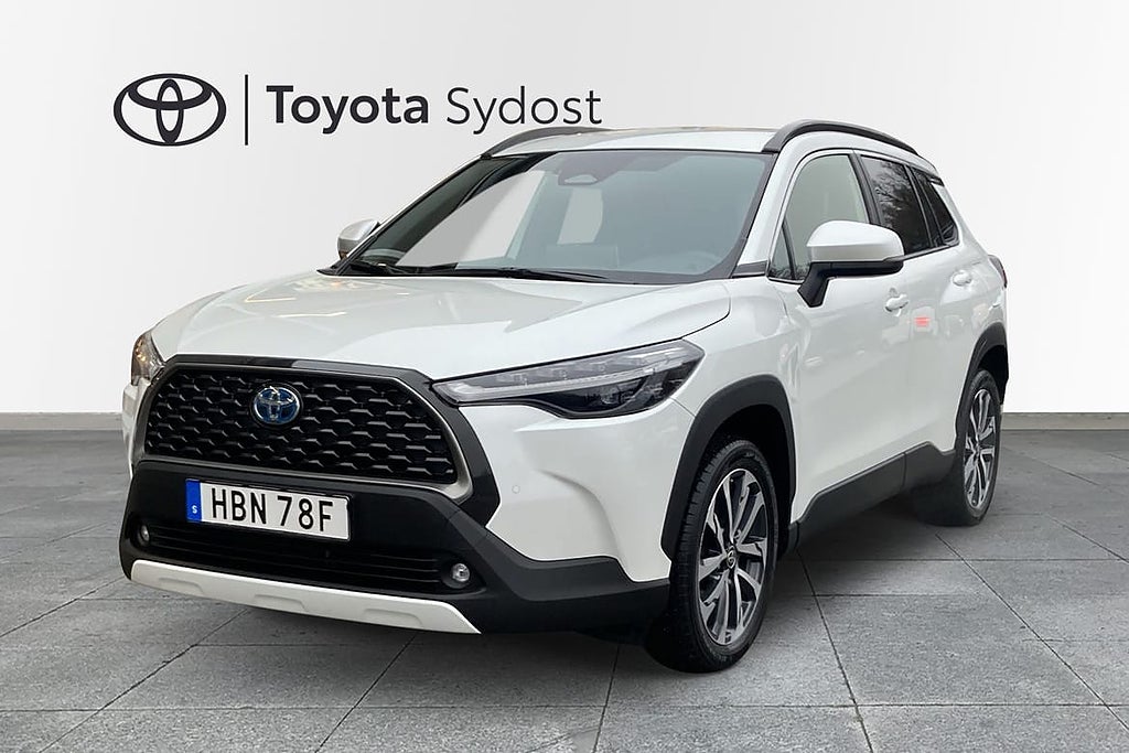 Toyota Corolla Cross Hybrid 2,0 AWD-i Style Pluspaket 197 hk