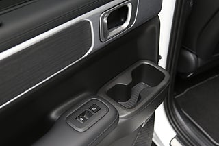 SUV Hyundai Santa Fe 16 av 28