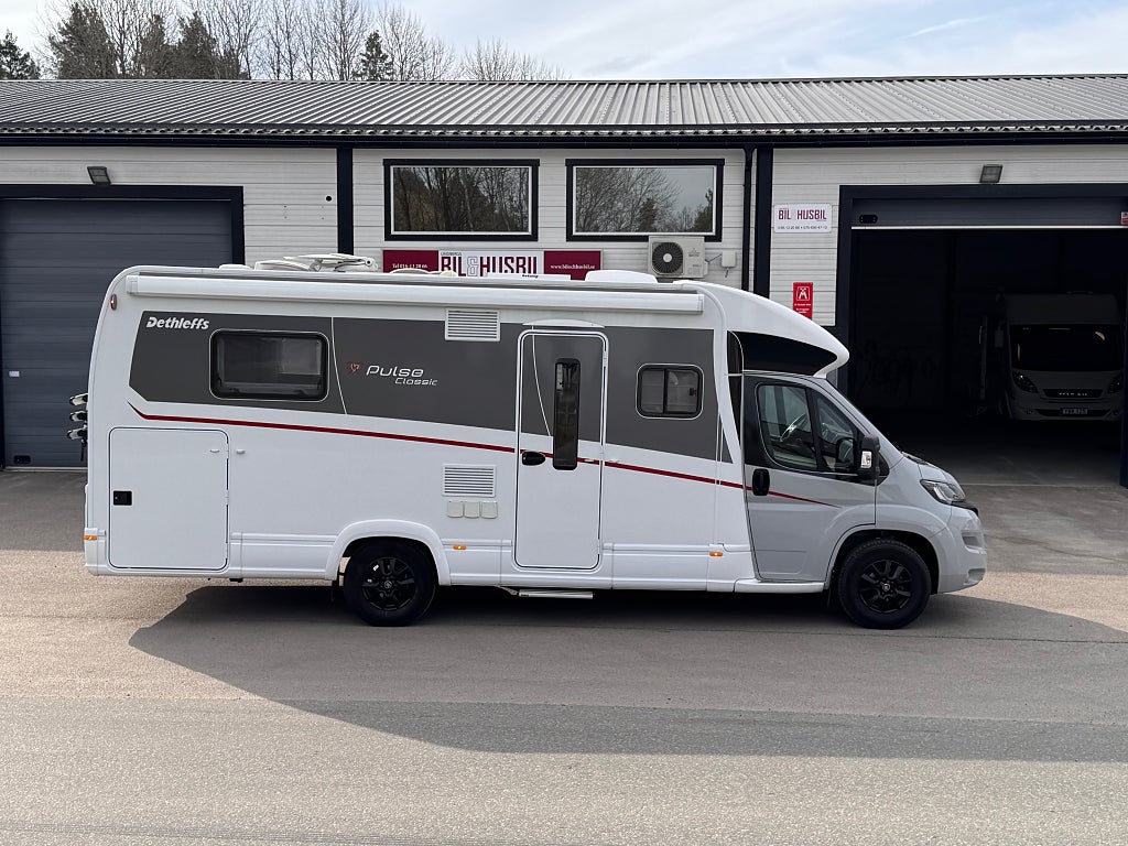 Dethleffs Pulse 7151 DBL Kingsizebed  ,Ugn, Face to Face