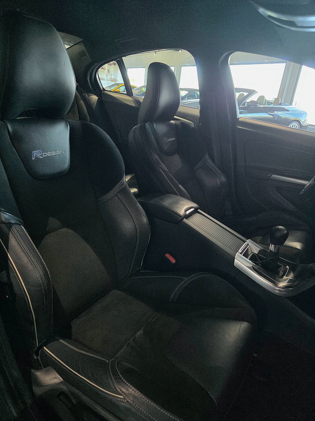 Volvo S60 T4 R-Design Euro 5 - bild 6