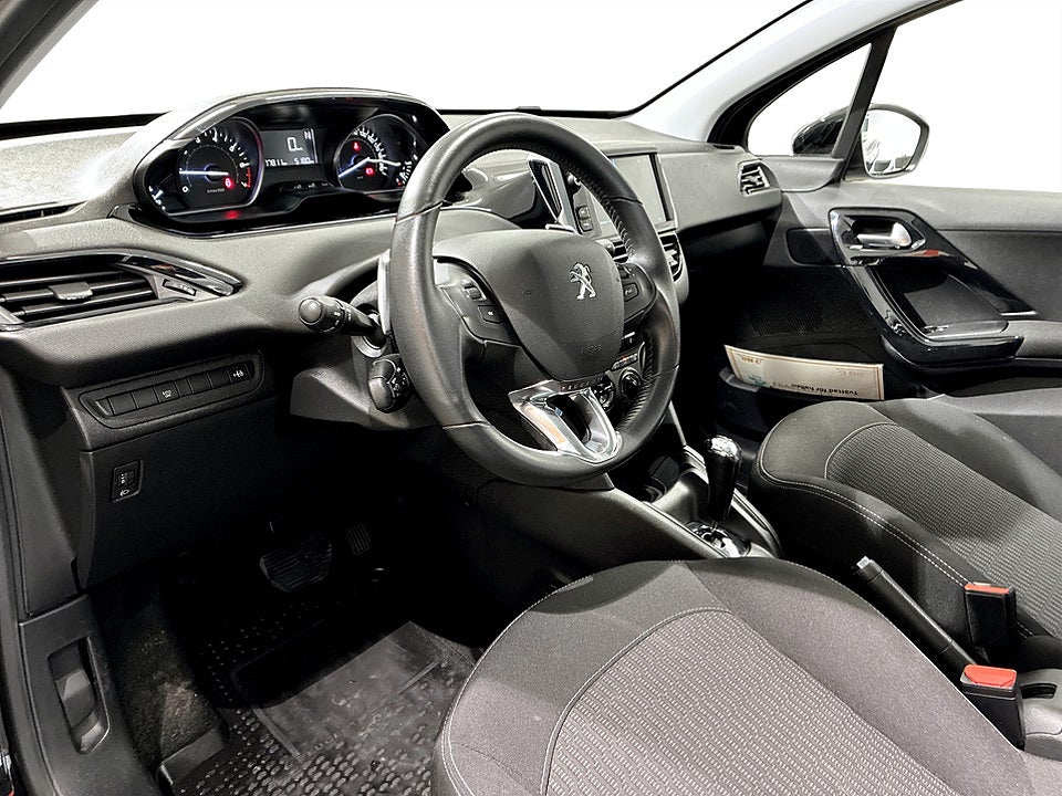 Bild på Peugeot 208 Active 1.2 PT 82hk Aut BLUETOOTH FARTHÅLLARE