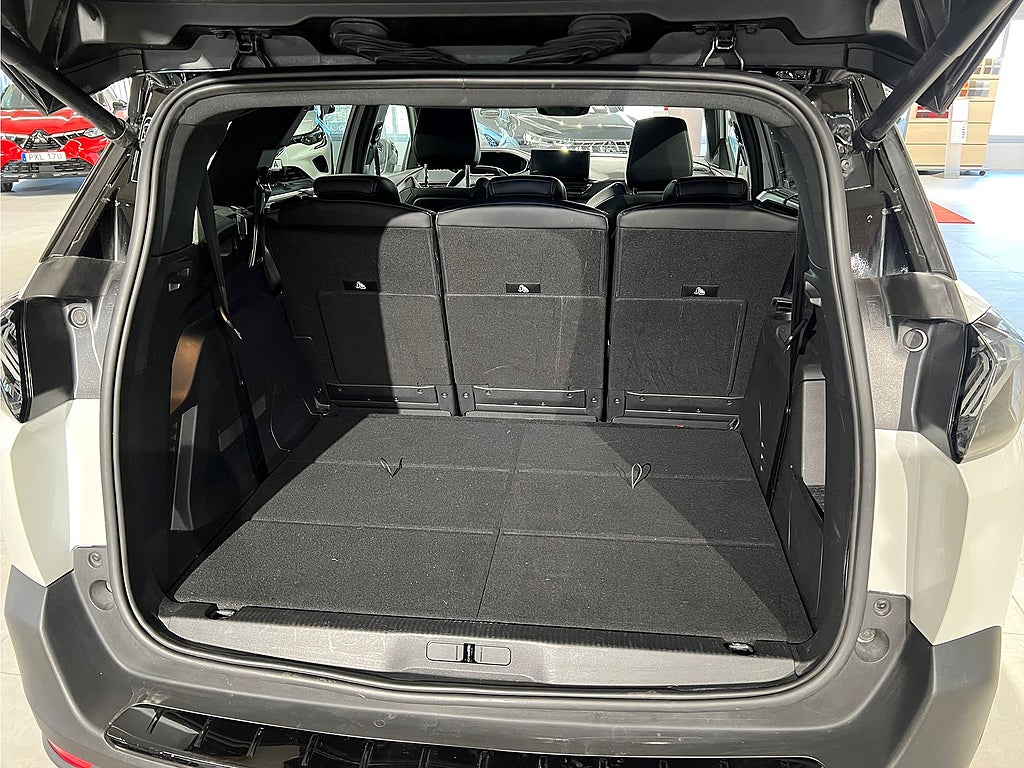 Bild på Peugeot 5008 GT Black Pack 1.2 PT 130hk Aut - DRAG, ELBAKLUCKA