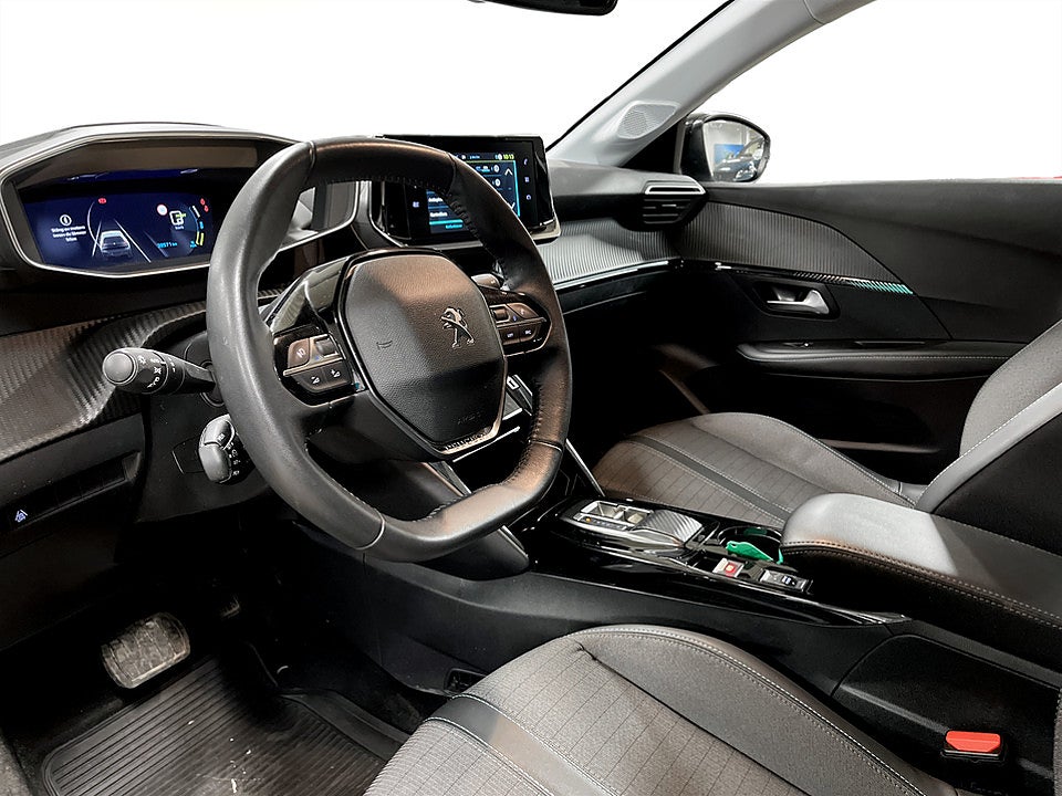 Bild på Peugeot E-208 Allure Pack 50kWh 136hk Aut BACKKAMERA