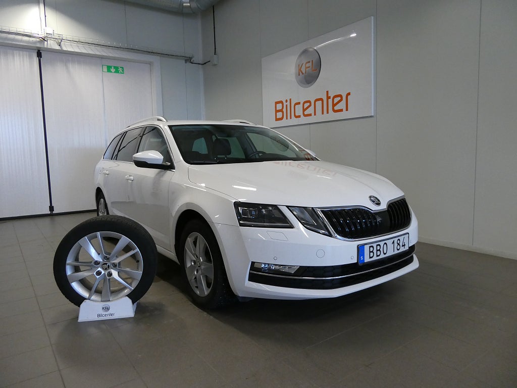 Skoda Octavia 2.0 TDI *KFL 10 år 2,99%* Aut-Drag-Värmare-Kamera