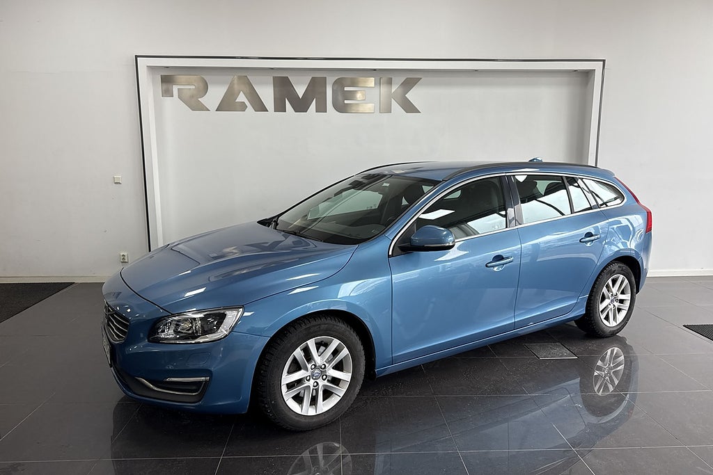 Volvo V60 D4 Automat Momentum Drag Välskött