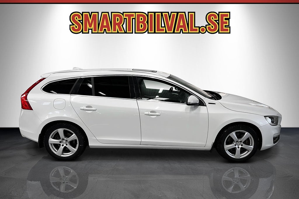 Volvo V60 D5 Plug-in Hybrid AWD Summum Aut
