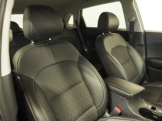 SUV Kia Niro 13 av 24