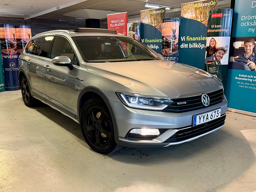 Volkswagen Passat Alltrack 2.0 TDI*1000kr/mån*4Motion*Panorm