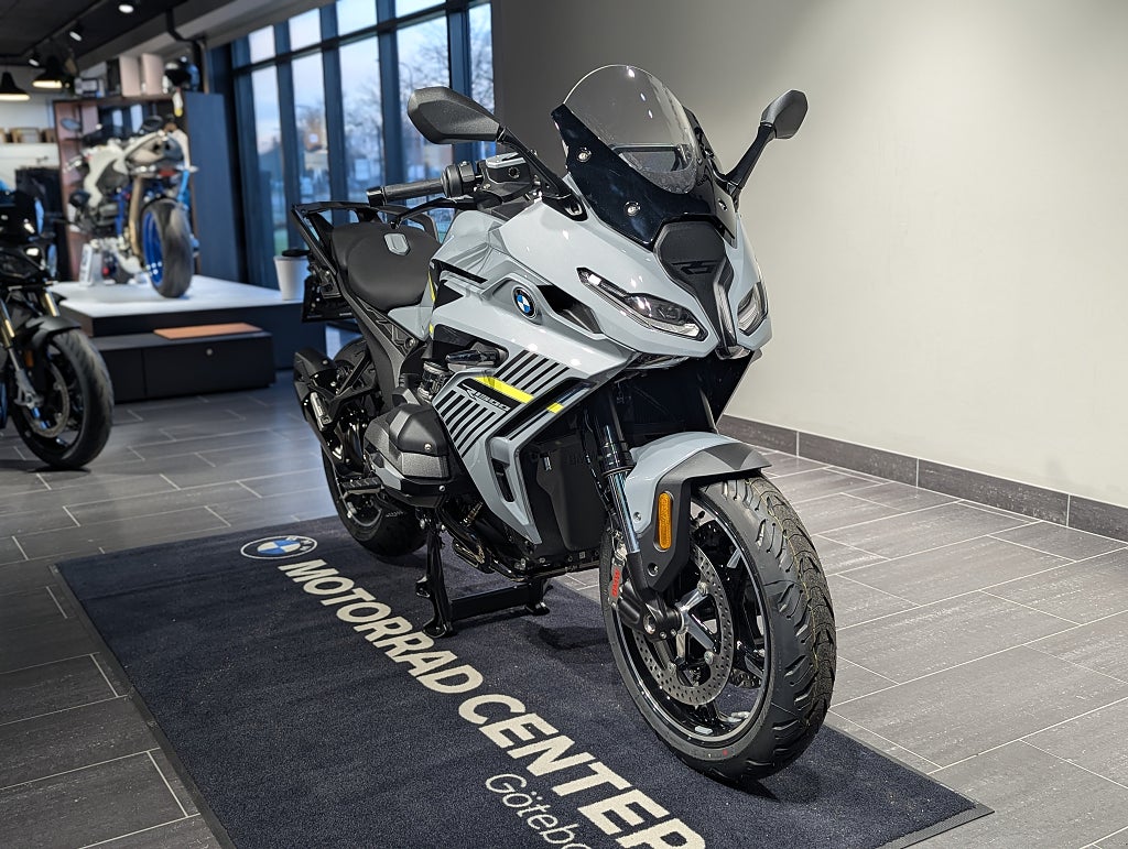BMW R1300RS. Dynamic.Touring.Comfort.Innovation.Option 719.Omg lev!