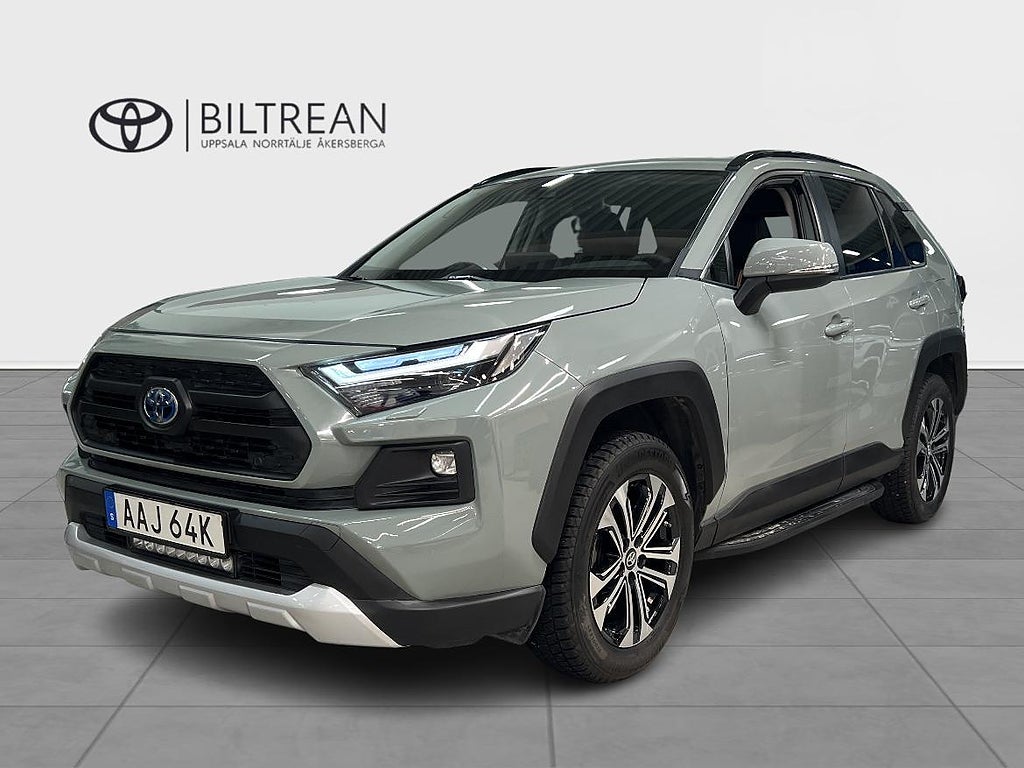 Toyota RAV4 2,5 Hybrid AWD-i Adventure Dragkrok Ljusramp V-hjul ingår!