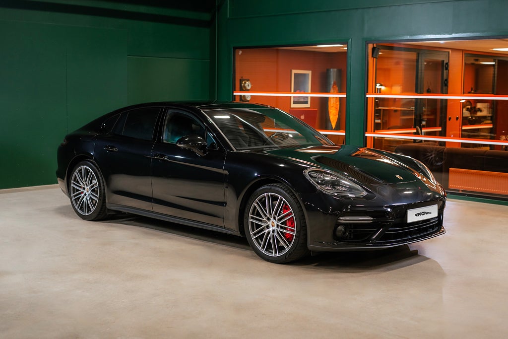 Bild på Porsche Panamera Turbo