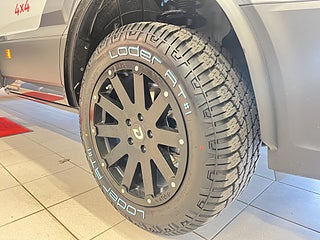 Husbil-halvintegrerad Dethleffs GLOBEBUS PERFORMANCE 4X4 T46 28 av 30