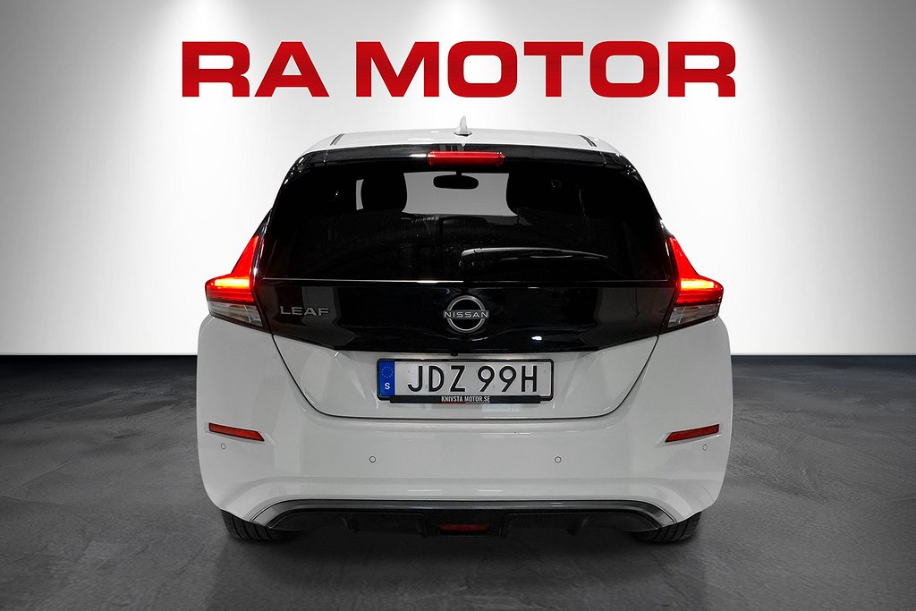 Nissan Leaf N-Connecta|40kWh|Värmepump|360 kamera 2022