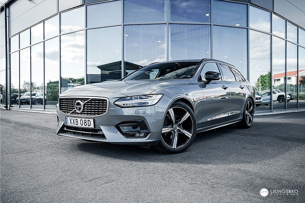 Volvo V90 D4 R-Design / 360 / H&K / Drag / HUD / BLIS