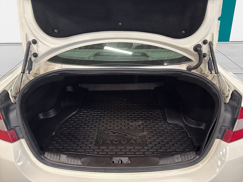 Jaguar XF 3.0 V6, 275hk, Premium Lux, 3 brukare, 12mån garanti