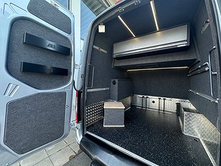 Transportbil - Skåp Mercedes-Benz Sprinter 11 av 37
