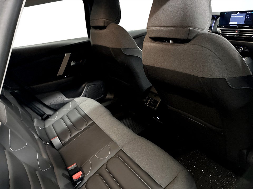 Bild på Citroën C4 Shine 1.2 PT 130hk Aut NAVI CARPLAY