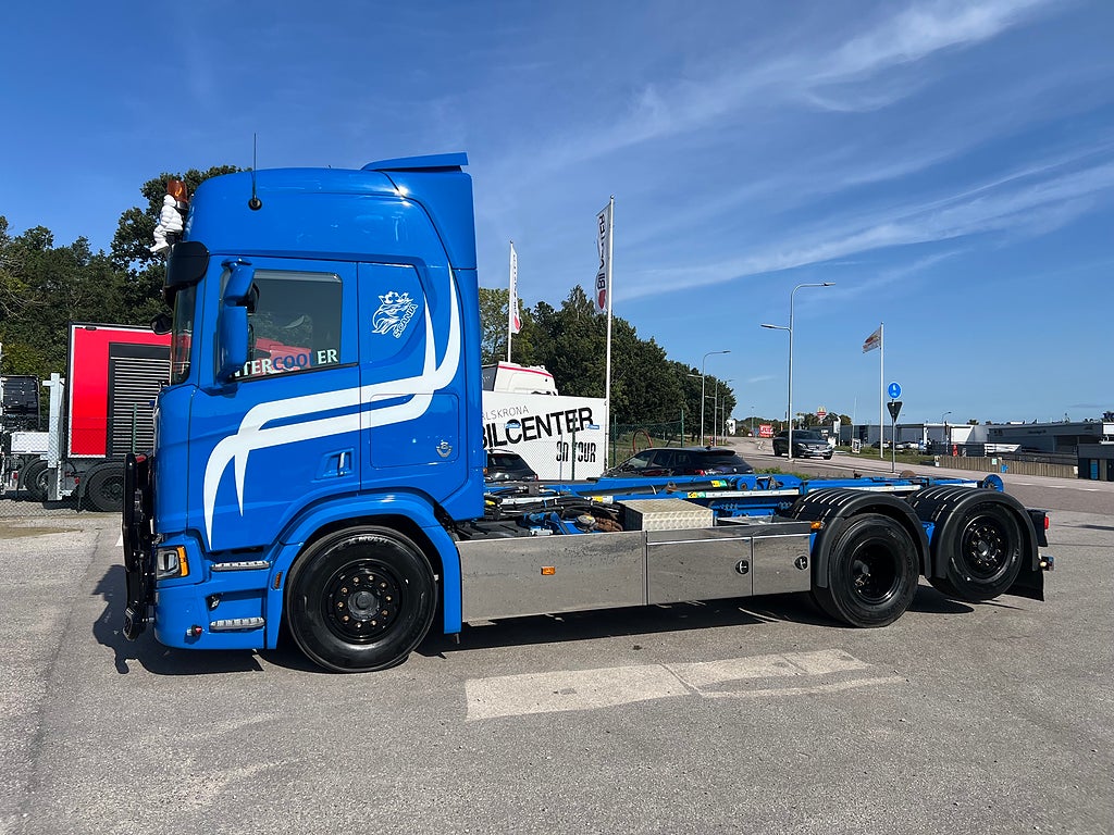 Scania R660 V8 6x2*4 Lastväxlare, ADR, Liftdumper, Euro 6