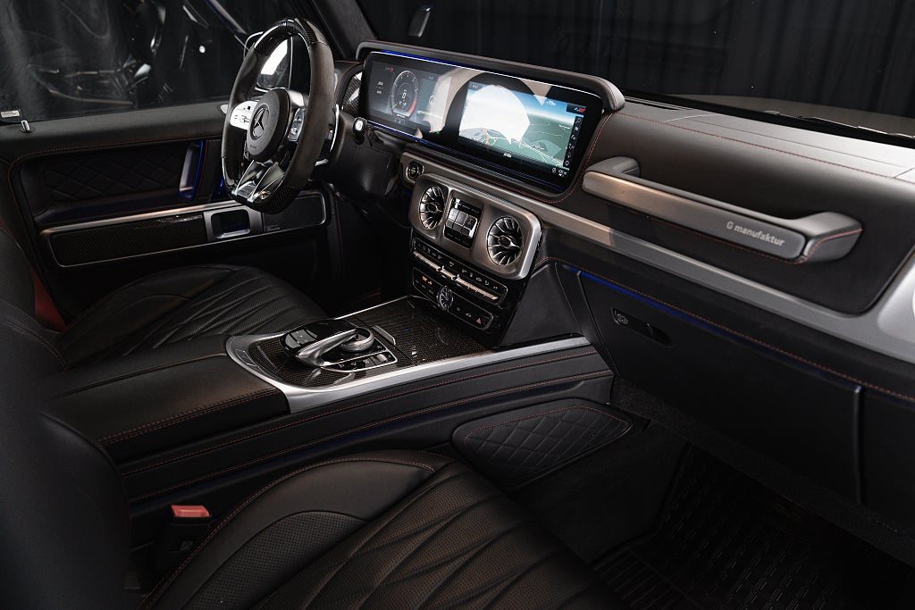 Gallery image 15 of 18