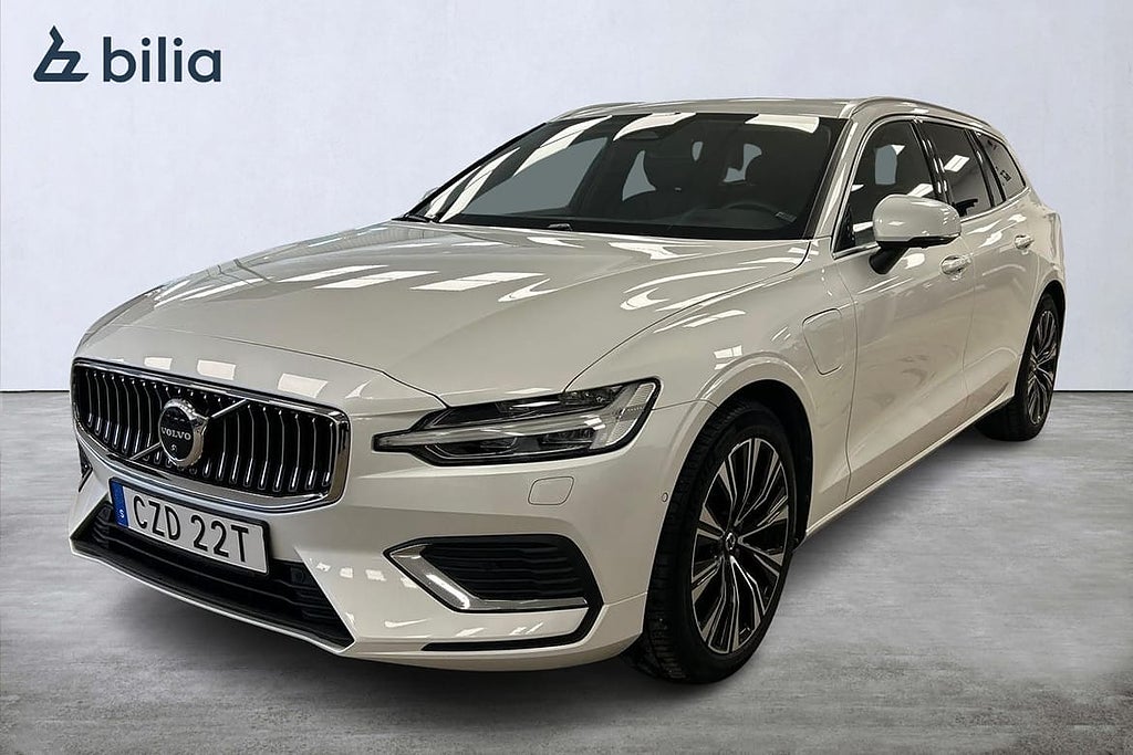 Volvo V60 Recharge T6 Core Ed Skinn 360 Kamera