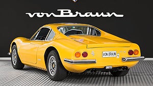 Trots att Ferrarin är från 1971 har bilen endast rullat 390 mil. 