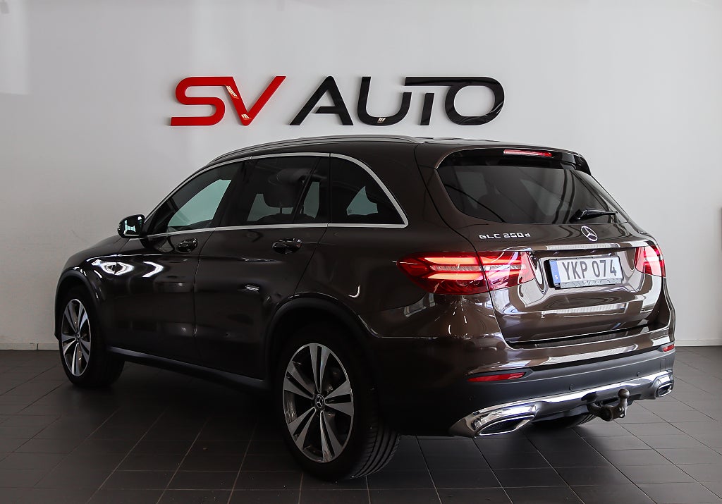 Mercedes-Benz GLC 250 d 4MATIC Exclusive 360° Burmester Värm 1 ägare Drag