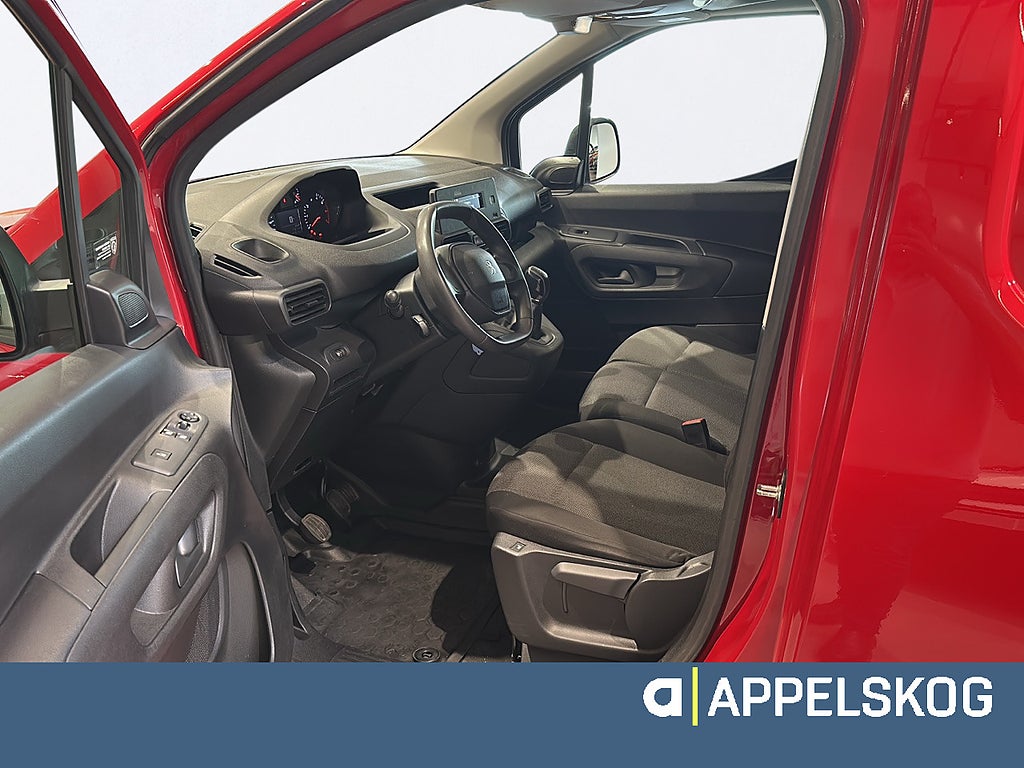 Peugeot Partner L1 75 Hk Inbusiness |RÄNTA 3,99%|V-HJUL INGÅR| thumbnail